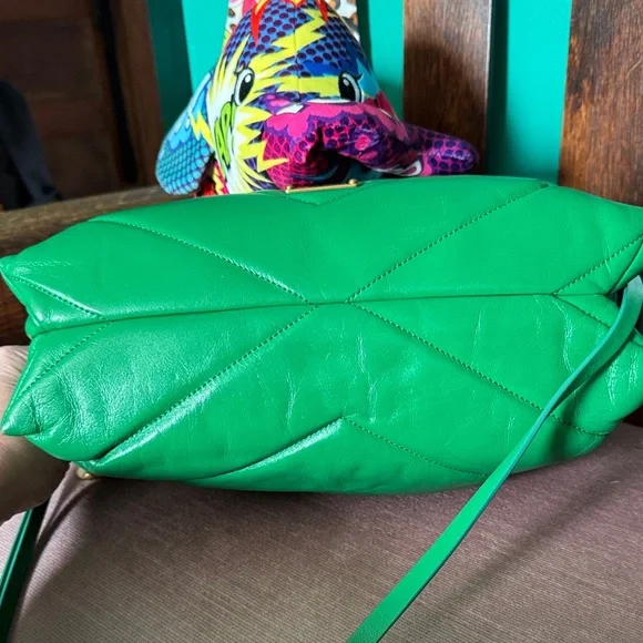 💚🤮🐸🦖Rebecca Minkoff Green Shoulder Bag with Gold Chain - Picture 8 of 16
